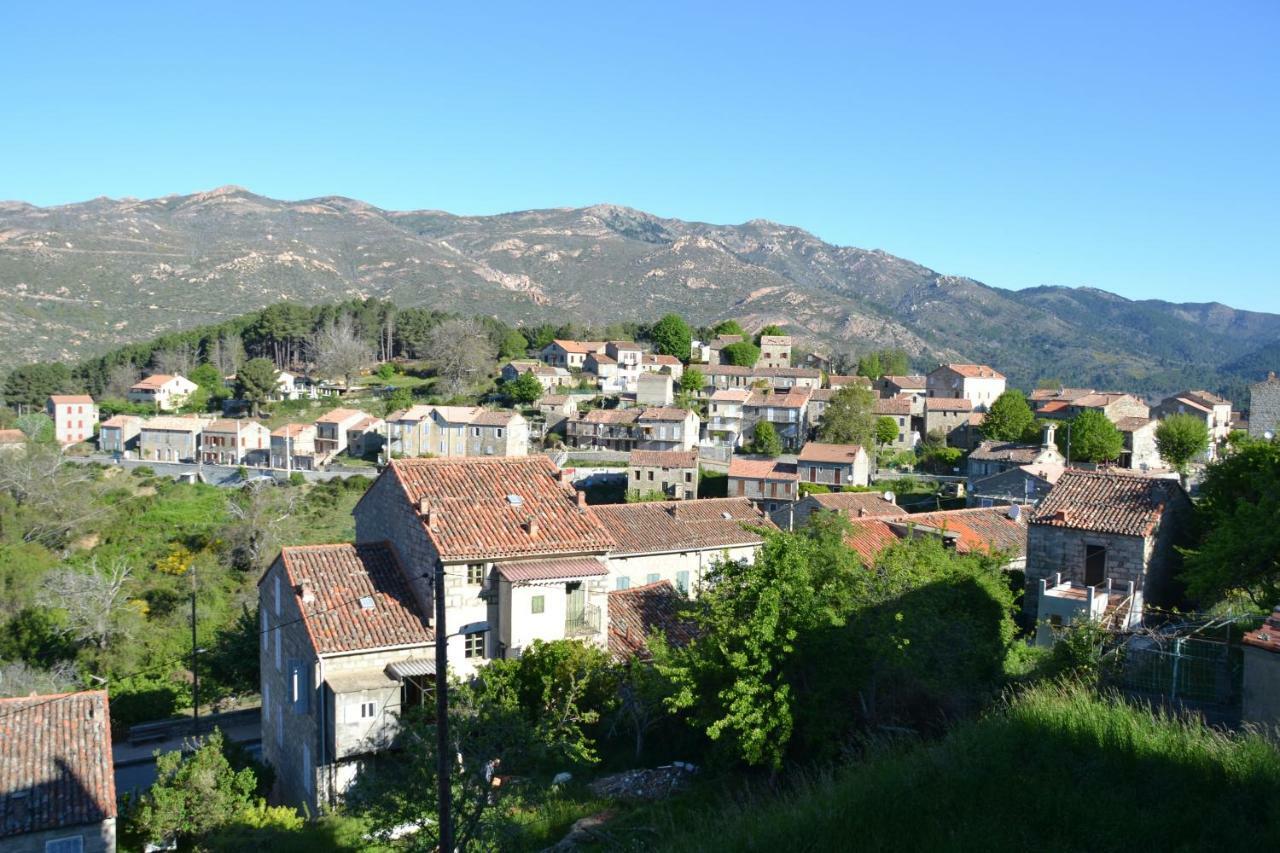 Bed and Breakfast U San Larenzu Aullene Екстер'єр фото